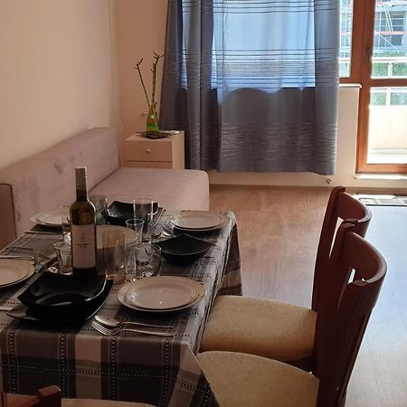 Family Holiday Apartments Breez 1 Varna Eksteriør billede