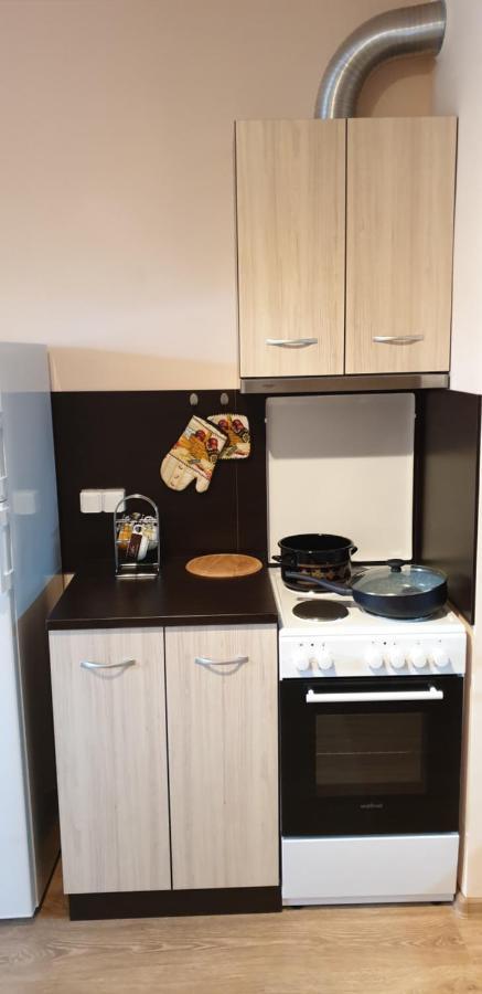 Family Holiday Apartments Breez 1 Varna Eksteriør billede