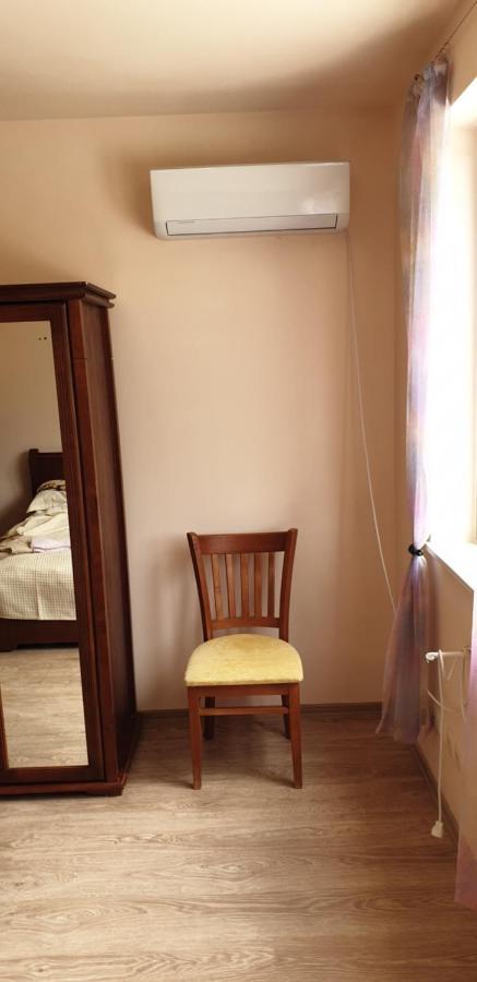 Family Holiday Apartments Breez 1 Varna Eksteriør billede